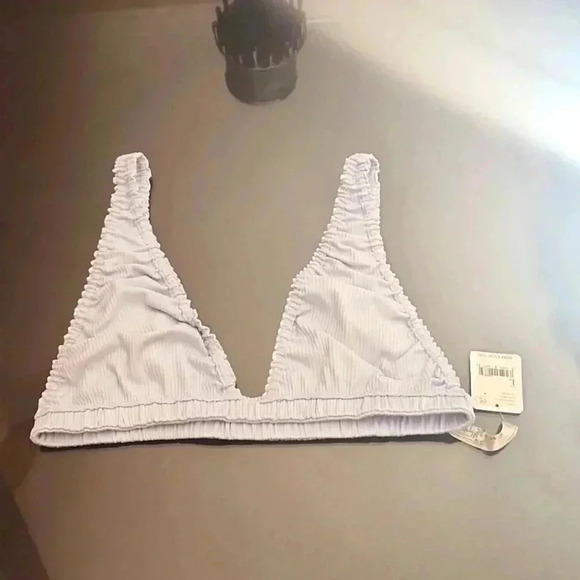 Free People Tops - FREE PEOPLE INTIMATELY TOP